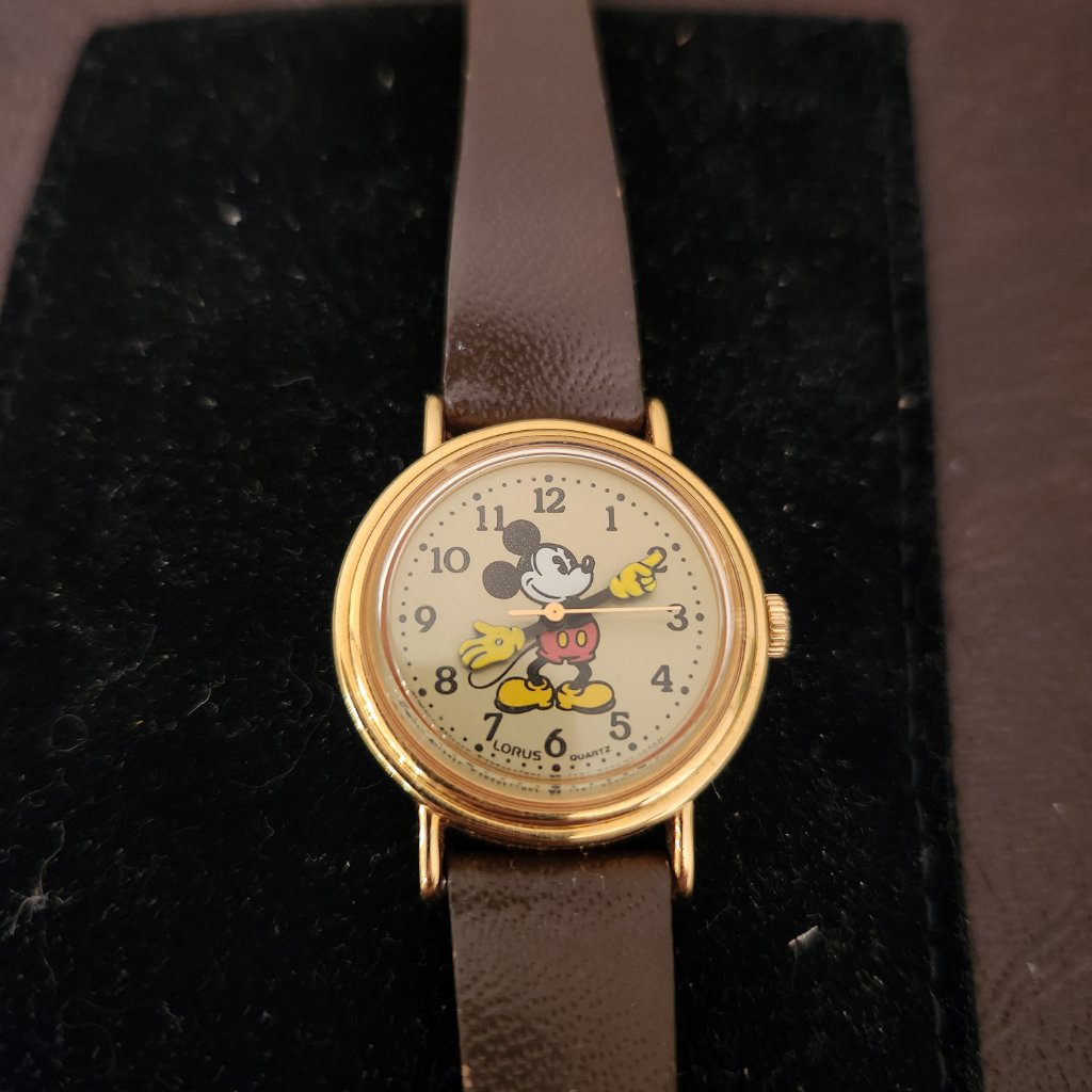 Vintage - Mickey Mouse Brown Leather Band -Vg (New Battery)